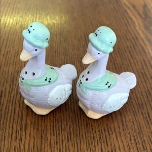 Pair of Ceramic Goose Salt & Pepper Shakers - Purple & Mint